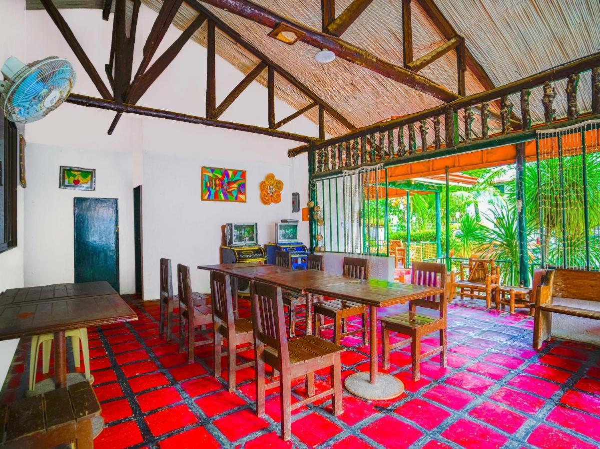 Balibago Oyo 875 Madhavi Beach Resort المظهر الخارجي الصورة